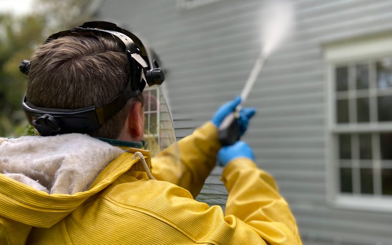 Professional pressure washing service